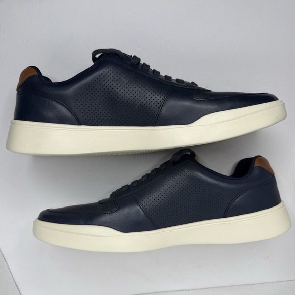 Cole Haan Men\'s Grand Crosscourt Modern Perf Sneaker Peacoat Size 11 M C33990